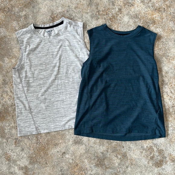 Old Navy Active Breathe On Tanks - Picture 1 of 5